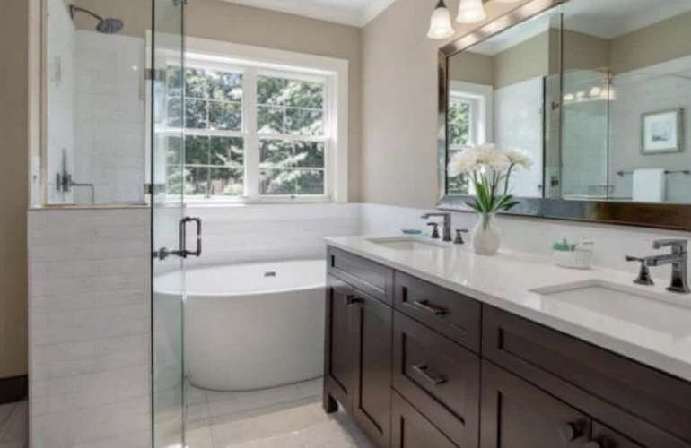 Leveraging the Expertise of General Construction Contractors Near Norwood, MA for Your Next Bathroom Remodel