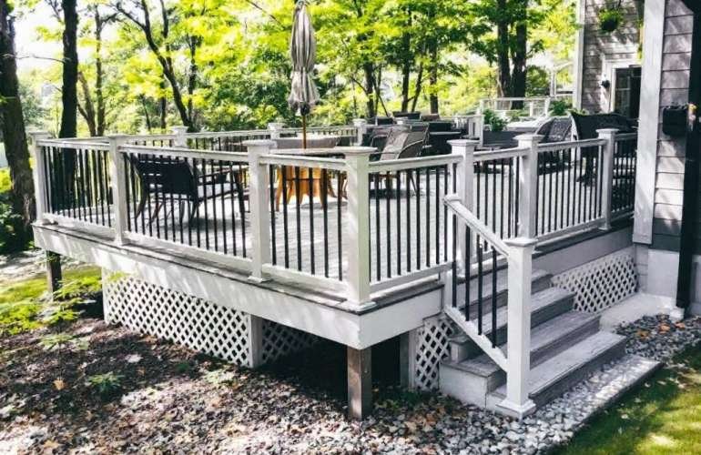 Redefine Your Outdoors with Exceptional Deck Installation near Billerica, MA