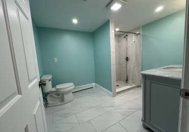 Bathroom Remodel in Quincy | Walk-In Shower & Modern Tiling