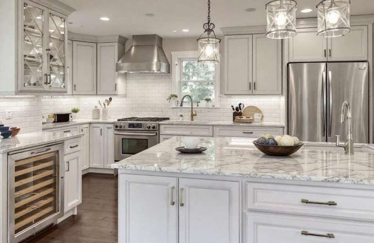 Partner With the Best Kitchen Renovation Contractors Near Walpole, MA for an Artistic Kitchen Makeover