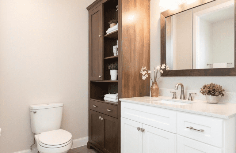 ‘Small Bathroom Reno: Turning Tiny Spaces into Breathtaking Retreats’