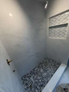needham-2nd-floor-bathroom-during-tile-complete-before-glass